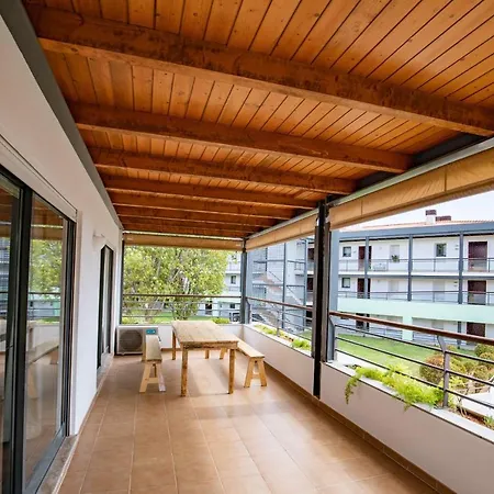 Spacious With Sea View * Lagos