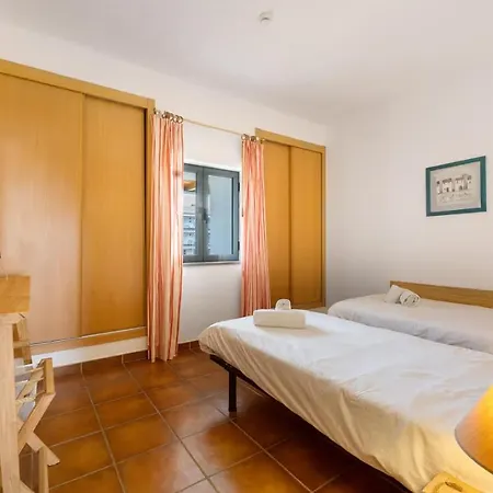 Spacious With Sea View Apartament Lagos