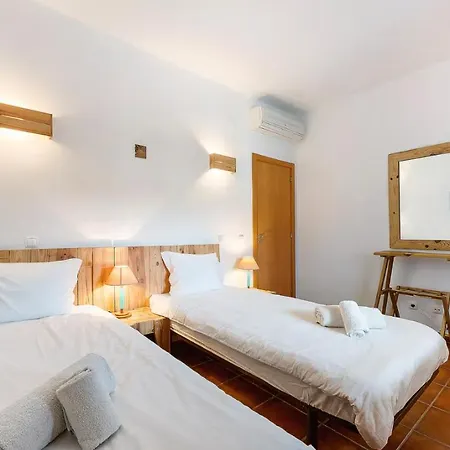 Spacious With Sea View Lagos