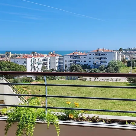 Apartment Spacious With Sea View *
